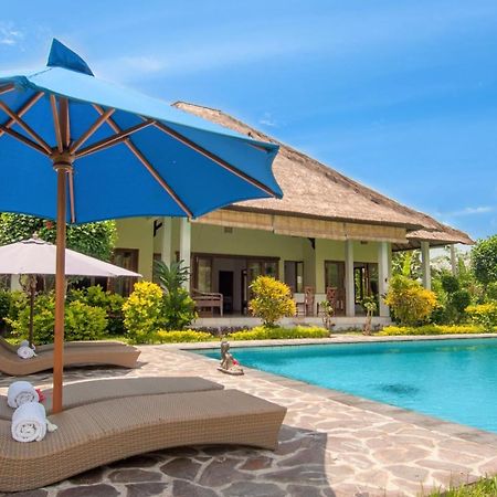 Umeanyar Absolute Beach Front Villa מראה חיצוני תמונה
