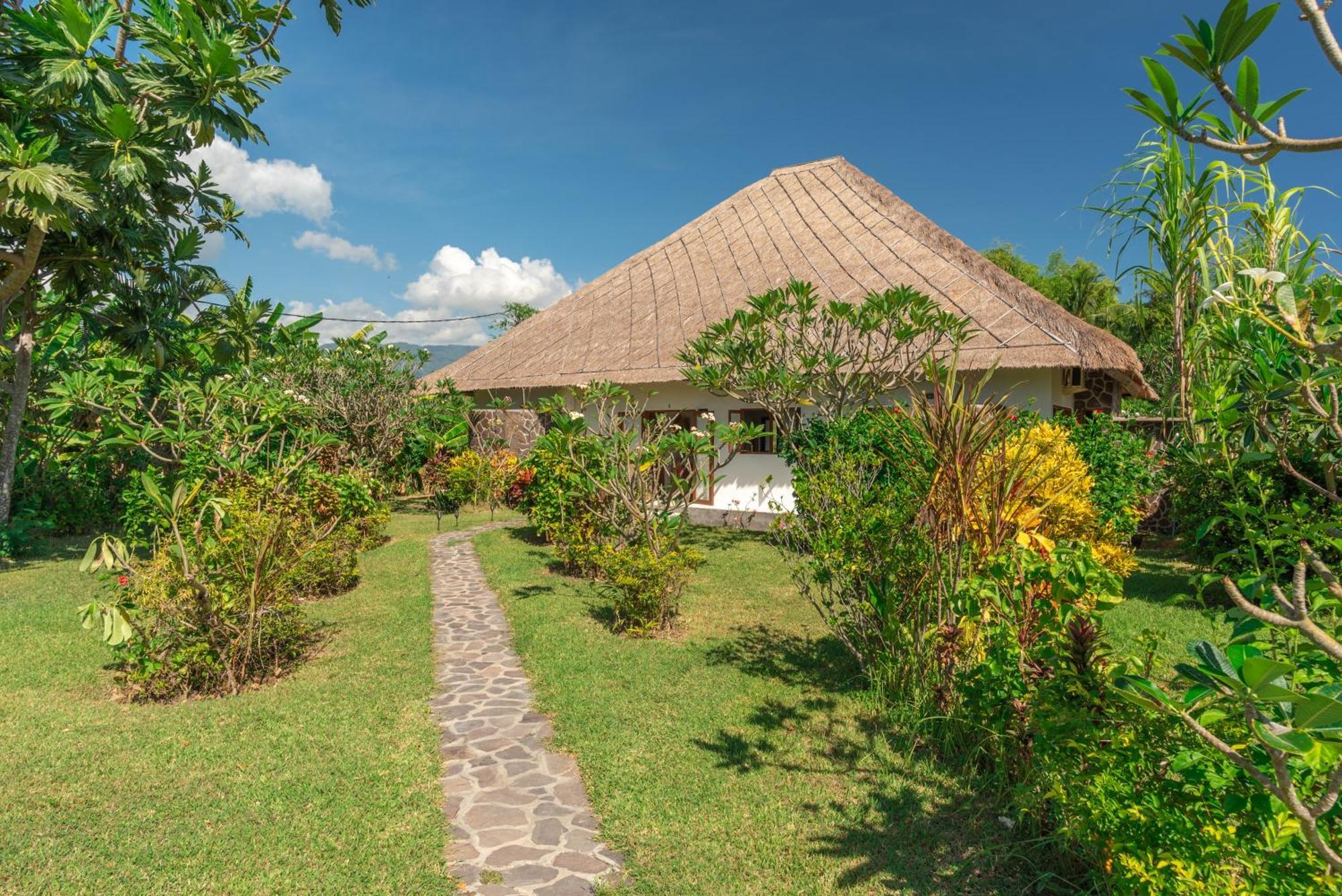 Umeanyar Absolute Beach Front Villa מראה חיצוני תמונה